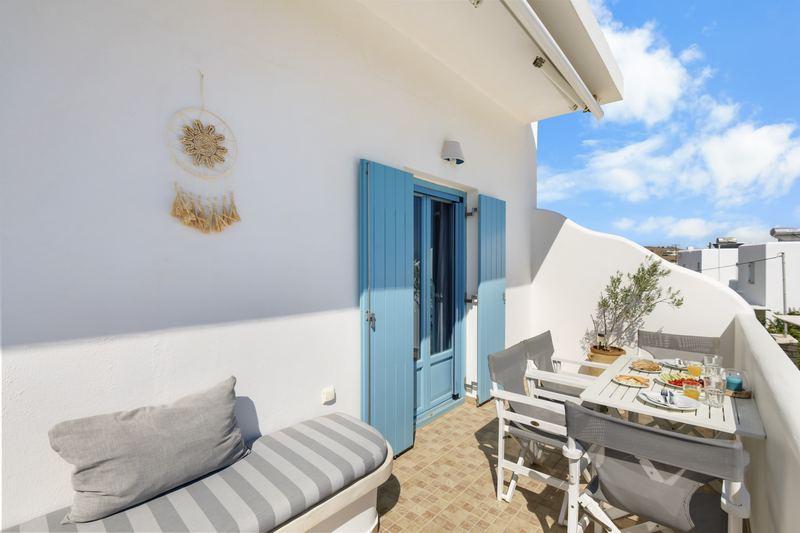 Jasmine apartment, Flora Apartments Paros – balcony with Aegean sea view