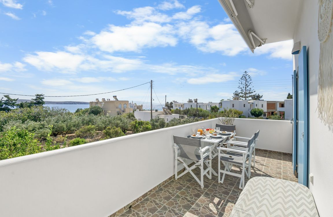 Olive apartment, Flora Apartments Drios Paros – balcony with Aegean sea view